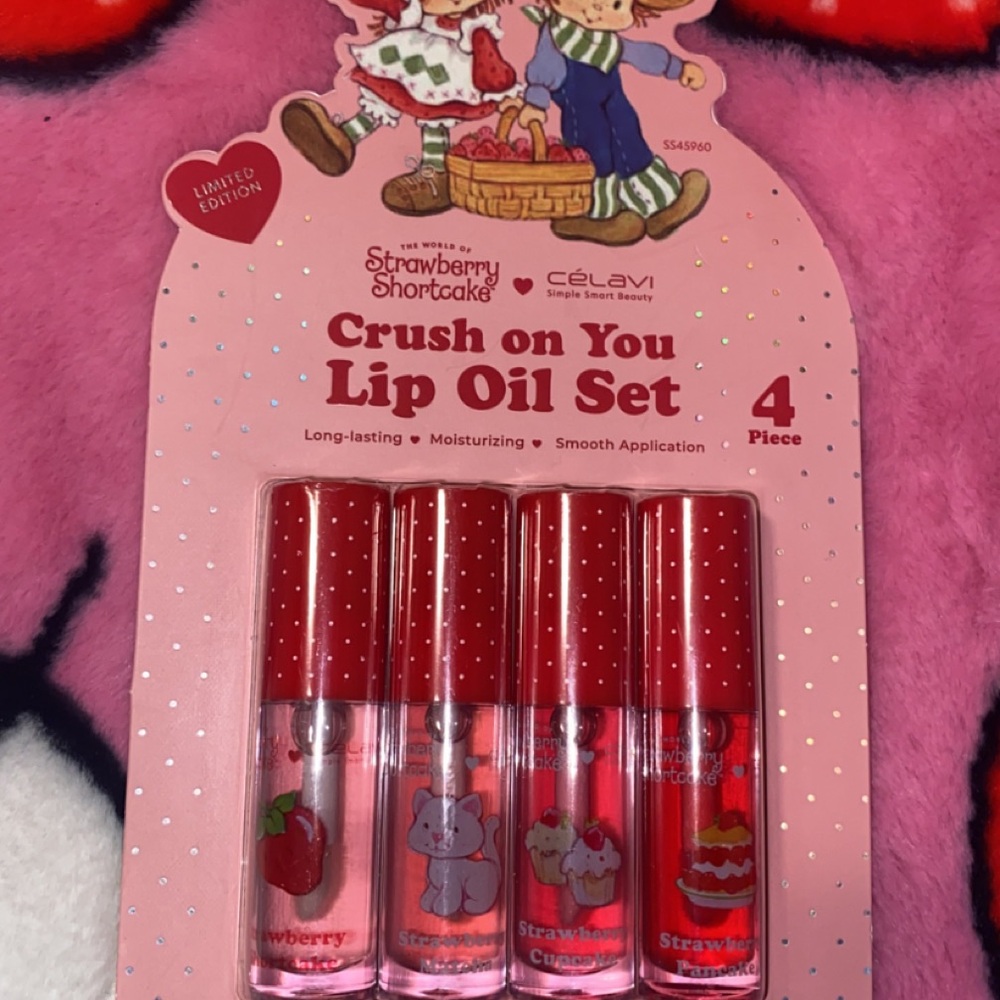 Strawberry Shortcake Lip Oil Set - Red